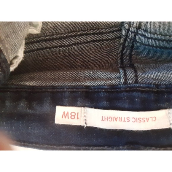 Levi's Women Medium Blue Denim Red Tag Jeans Straight Size 18W - Picture 7 of 7